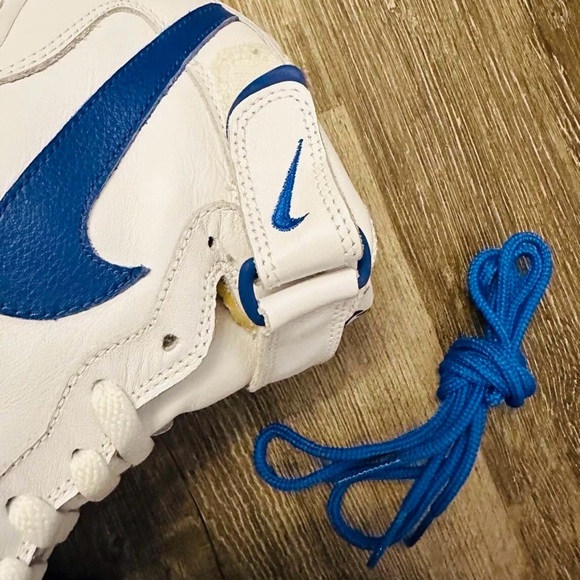 Collectors Item Nike Air Force 1 Mid Men’s Sneakers US 9.5 New Style 306352 141 - Picture 3 of 7